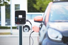 condominios-podem-negar-ponto-de-recarga-de-carros-eletricos;-saiba-o-que-pode-ser-feito